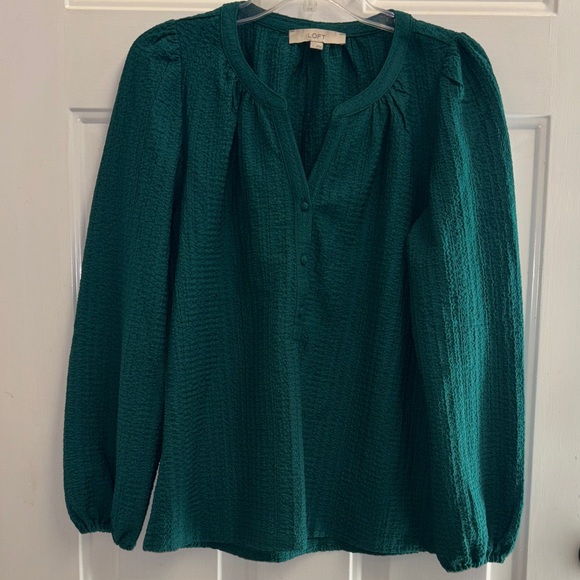 LOFT Tops - LOFT Teal Textured Women's Blouse